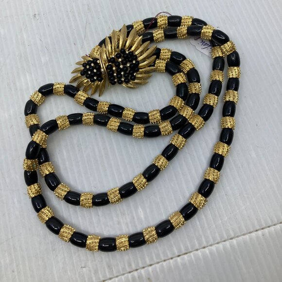 Vtg TRIFARI signed black/gold double strand necklace - Picture 1 of 4